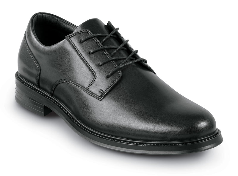 Men's Hallsboro MaxTRAX® Soft Toe SRO Dress Shoe